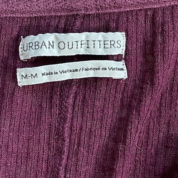 Urban Outfitters Maroon Waffle Knit Henley Long Sleeve Lounge Top Womens Medium - Picture 7 of 8